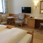 Hochlackenhof Vendégház 3*
